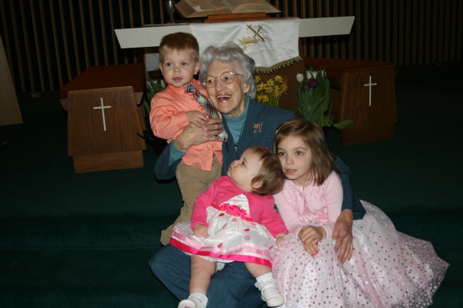 The kids with Great Grandma!
